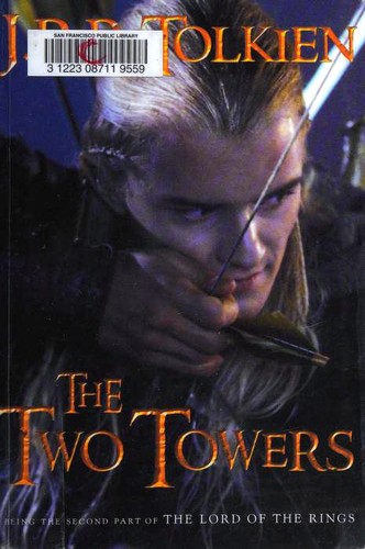 J.R.R. Tolkien: The Two Towers (Paperback, 2003, Houghton Mifflin Company)