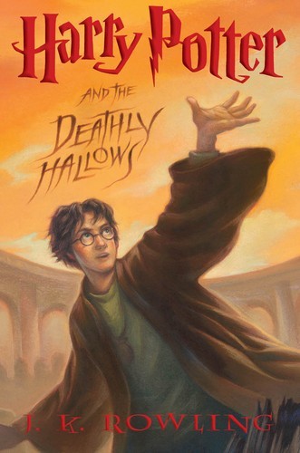 J. K. Rowling: Harry Potter and the Deathly Hallows (2007, Bloomsbury)