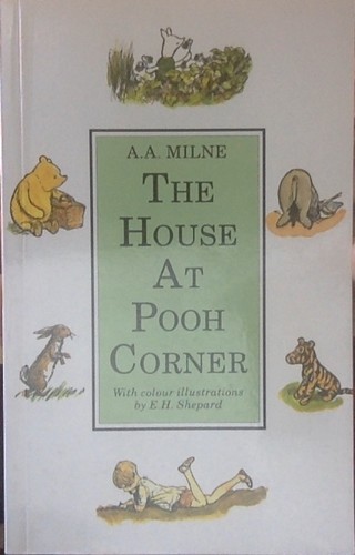 A. A. Milne: House at Pooh Corner (1974, Methuen Children's Books)